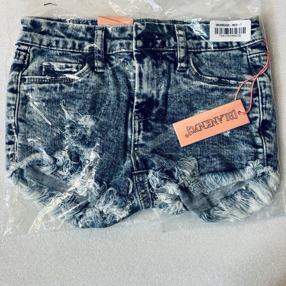 Blank NYC The  Mini Lenox Denim Shorts Girls‎ Size 7 - Picture 1 of 5